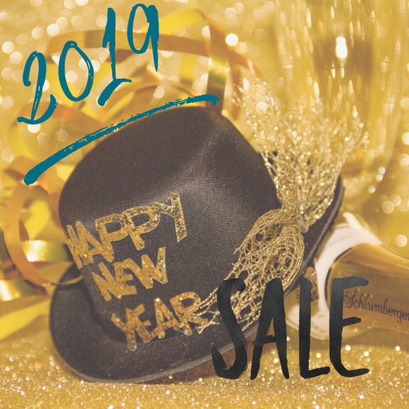 Michael Kors Accessories - Happy New Year.. ALL CLEARNANCE ITEMS 20% OFF